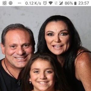 Meet your Posher, Juliana